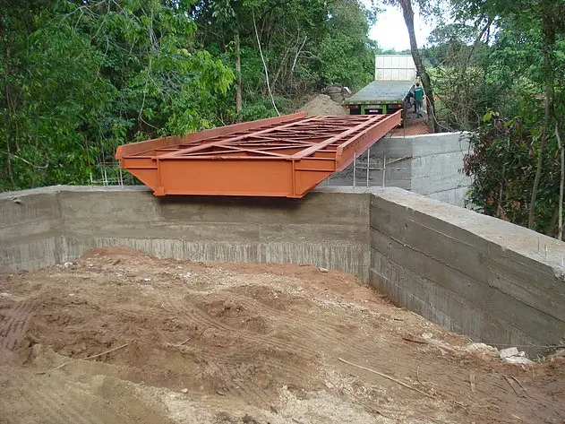 Estrutura de ponte executada pela Serrasso